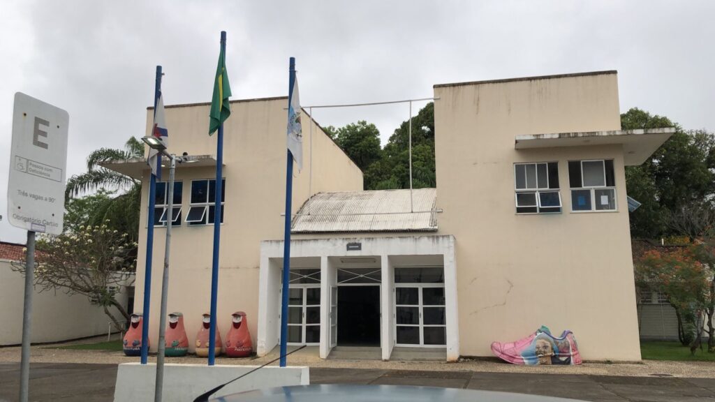 PRÉDIO ADMINISTRATIVO - VOOS